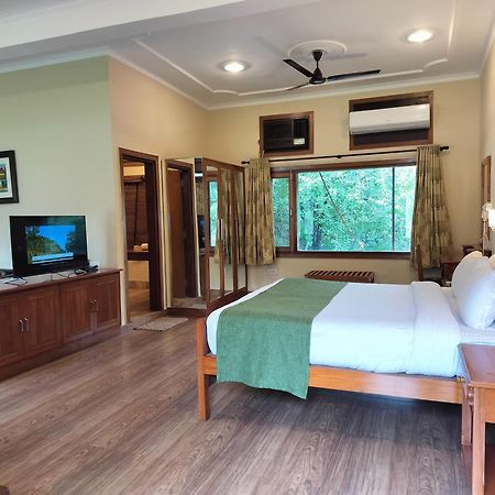 Bel-La Monde Hotel "Riverside" - Jim Corbett Garjia المظهر الخارجي الصورة