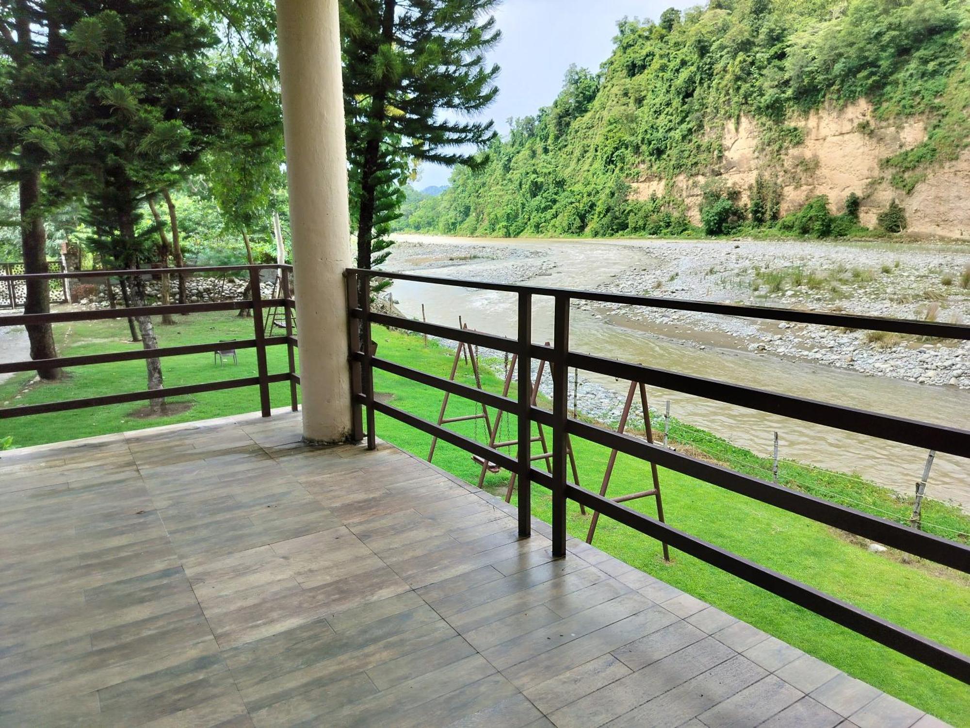 Bel-La Monde Hotel "Riverside" - Jim Corbett Garjia المظهر الخارجي الصورة