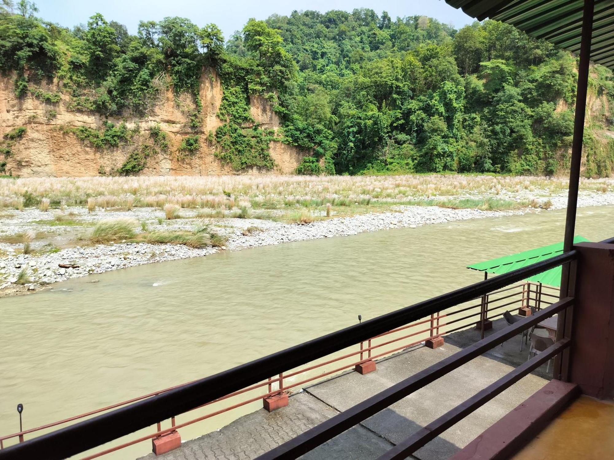 Bel-La Monde Hotel "Riverside" - Jim Corbett Garjia المظهر الخارجي الصورة