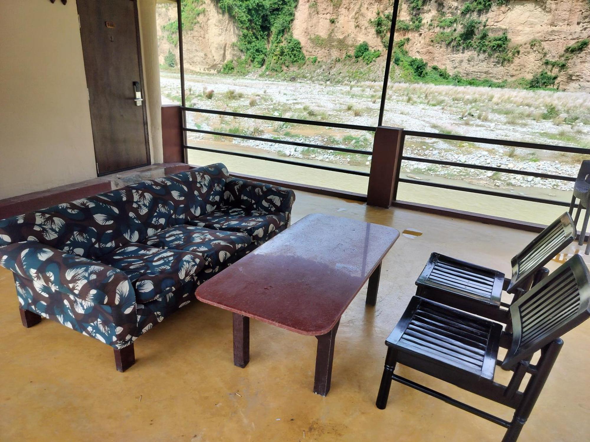 Bel-La Monde Hotel "Riverside" - Jim Corbett Garjia المظهر الخارجي الصورة
