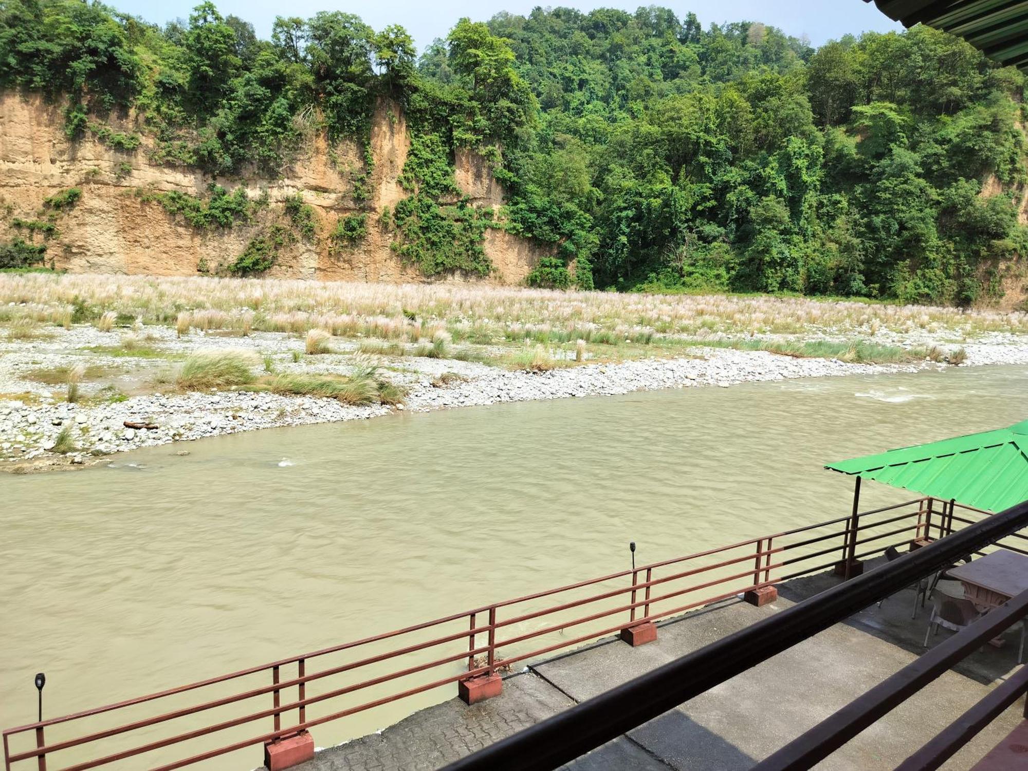 Bel-La Monde Hotel "Riverside" - Jim Corbett Garjia المظهر الخارجي الصورة