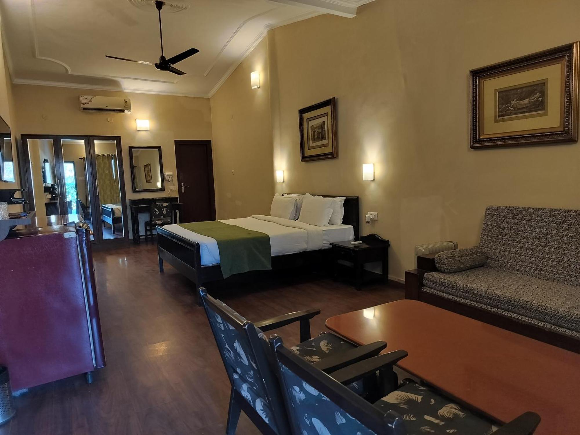 Bel-La Monde Hotel "Riverside" - Jim Corbett Garjia المظهر الخارجي الصورة