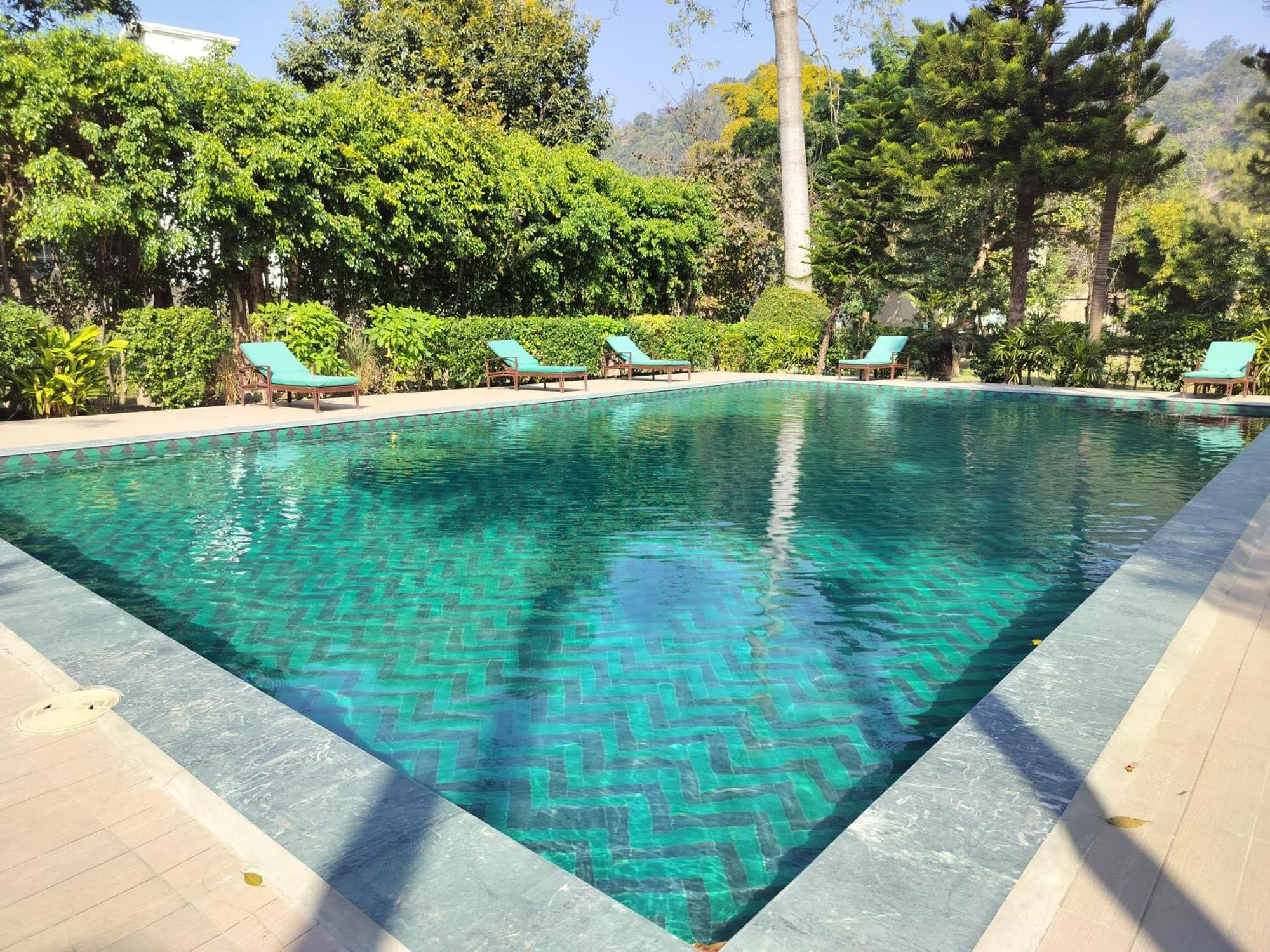 Bel-La Monde Hotel "Riverside" - Jim Corbett Garjia المظهر الخارجي الصورة