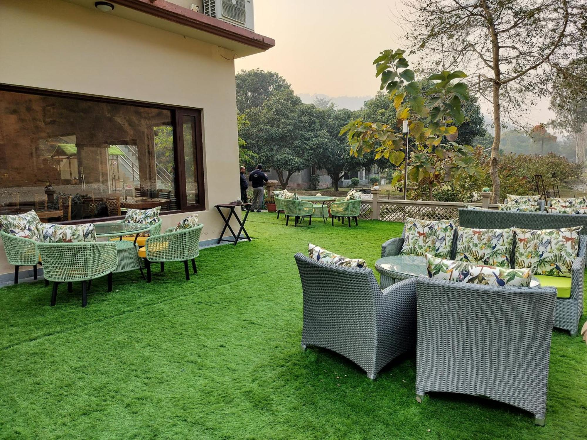 Bel-La Monde Hotel "Riverside" - Jim Corbett Garjia المظهر الخارجي الصورة